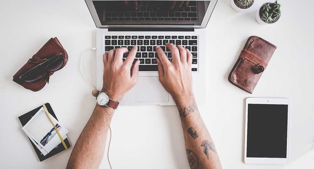 فریلنسر برنامه نویس